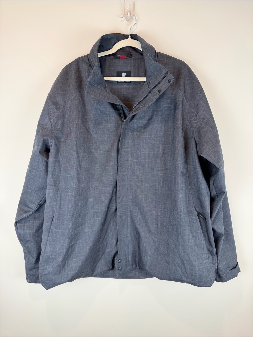 Red House Men's Gray Windbreaker Jacket  Presidents Award Size XL